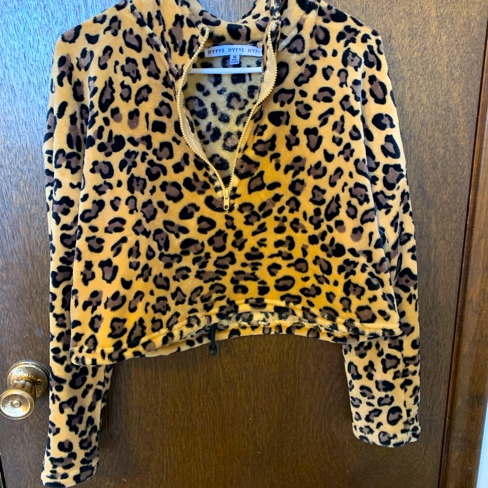 Leopard cropped fleece quarter zip sweater